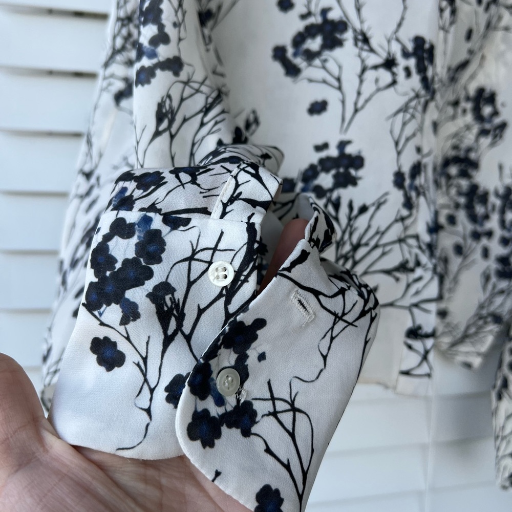 A.L.C. Silk black and white floral blouse size M - Picture 3 of 6